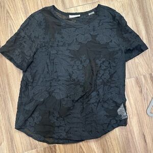 Equipment embroidered top. Size M
